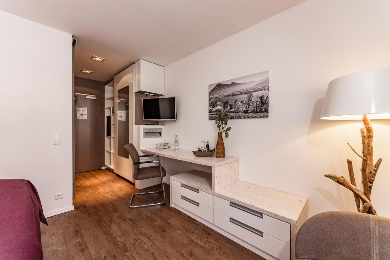 Hotel Villa Lago Garni Bad Wiessee Bagian luar foto